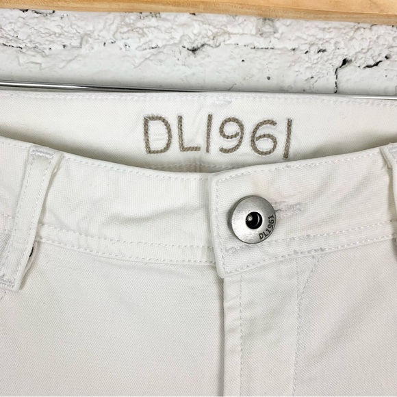 DL1961 White Cream Denim 360 Comfort Straight Leg Jeans 27 - Picture 3 of 9